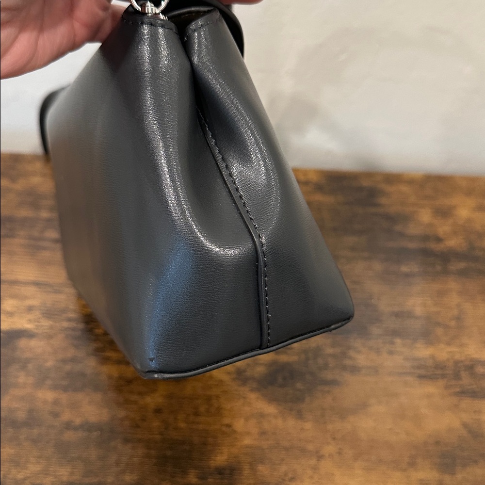 Toteme T-Lock Convertible Leather Clutch SHARK - Picture 6 of 11